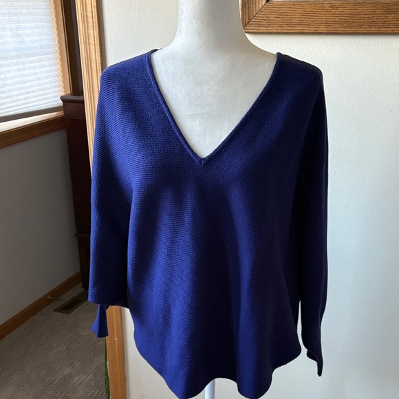 V-Neck deep Royal Blue Women's Sweater - Picture 1 of 7